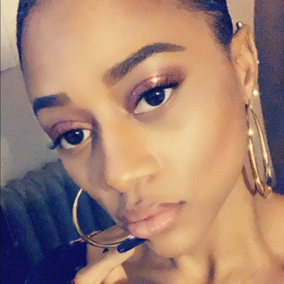 Meet your Posher, Keiarra - Picture 1 of 1